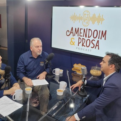 PODCAST “AMENDOIM & PROSA” CONECTA O CAMPO AO MERCADO E VALORIZA A CADEIA PRODUTIVA DO AMENDOIM 